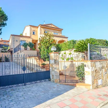 Bouvardia Villa *